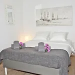 - Kornati - De 40 M2 Avec Piscine Pakoštane