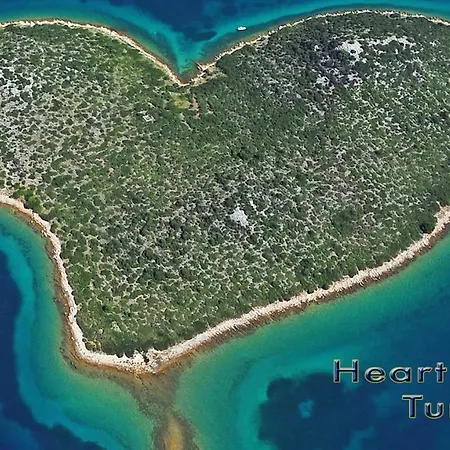 Apartmán - Kornati - De 40 M2 Avec Piscine Pakoštane